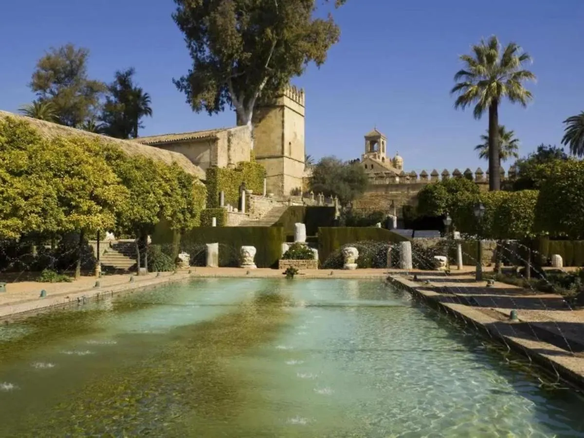 Apartamento Calahorra Suite Córdoba